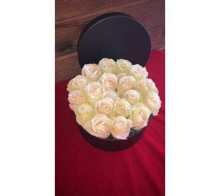 18 White Crystal Roses in Black Box