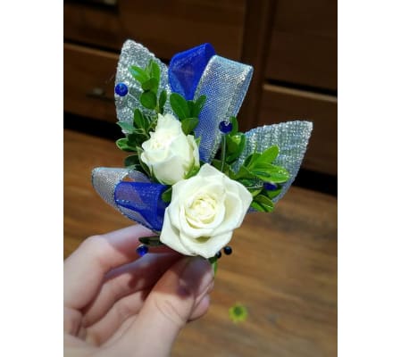 Royaly Yours Boutonniere