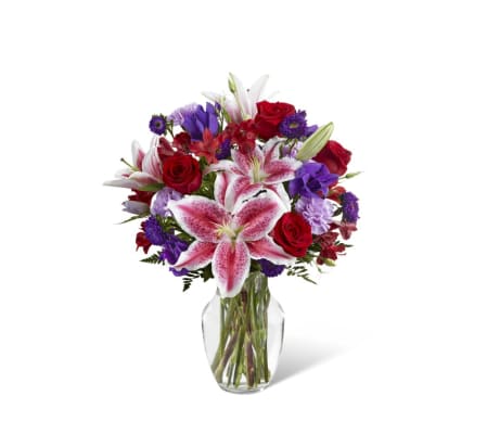 Stunning Beauty™ Bouquet by FTD®