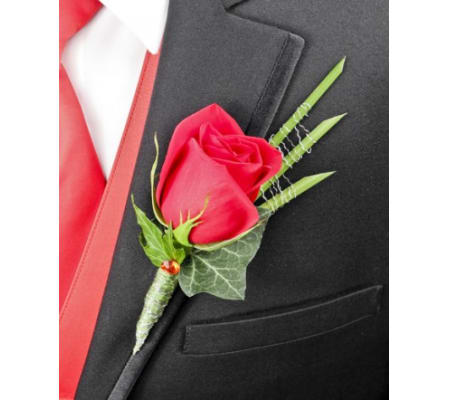 ROMANTIC RED ROSE BOUTONNIERE