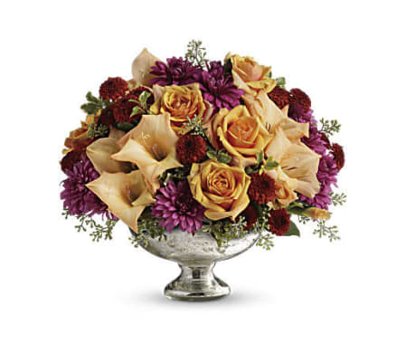 The Elegant Traditions Centerpiece