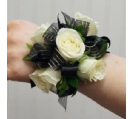 Homecoming Wrist Corsage