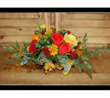LONG AND LOW FALL CENTERPIECE