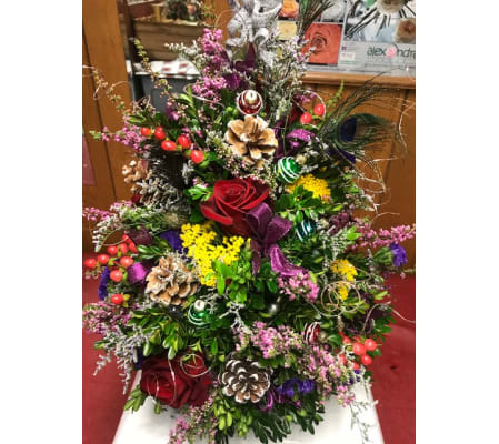 Christmas boxwood tree centerpiece