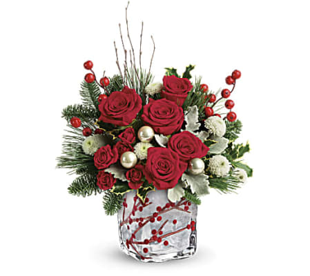 TF Winterberry Kisses Bouquet
