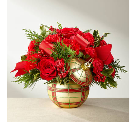 FTD Holiday Delights Bouquet - 17-C8