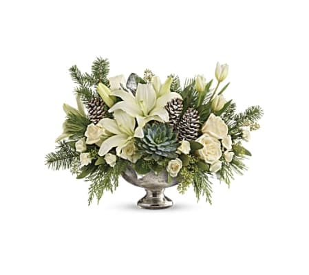 The Winter Wilds Centerpiece