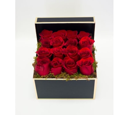 16 Red Roses