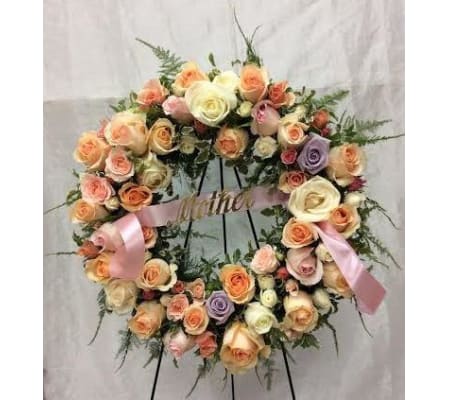 18” Open Wreath with Mixed Color Roses