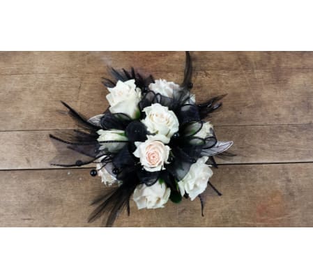 Keda Wrist Corsage