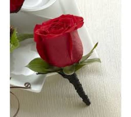 Red Rose Boutonniere no filler