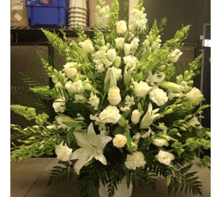 An All White Sympathy Urn
