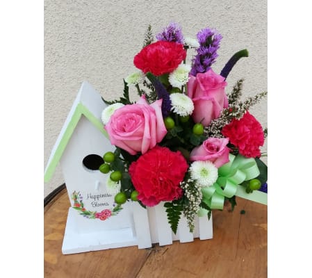 Bird house arrangement