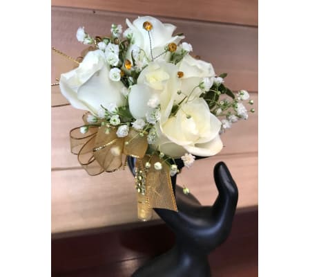 Standard Corsage Gold