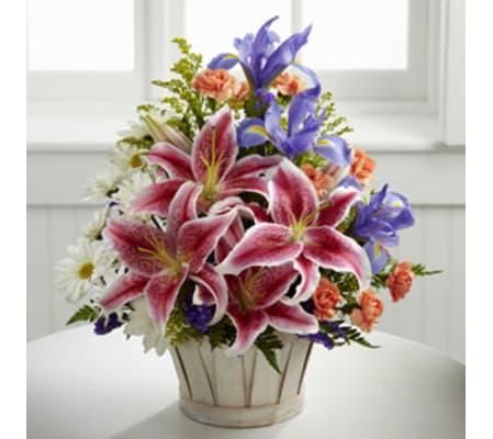 Wondrous Nature Bouquet FTD