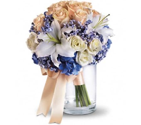 Nantucket Dreams Bouquet *PLEASE CALL TO ORDER*