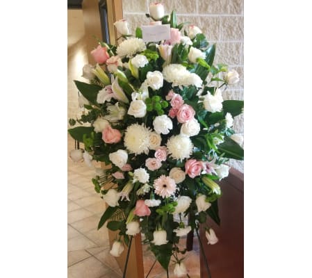 pimk and white pastel sentiments