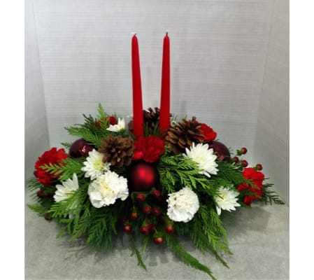 Country Christmas Centrepiece