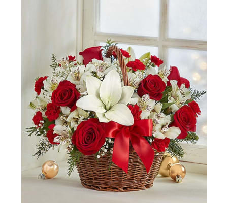 The Fields of Europe™ Christmas Basket