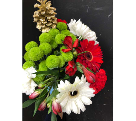 Seasonal Cut Bouquet