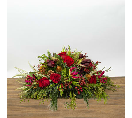 Holiday Oval Centerpiece