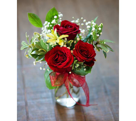 Sort Stemmed Red Roses