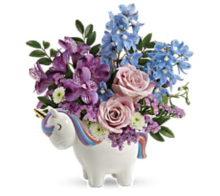 TELEFLORA'S ENCHANTING PASTEL UNICORN