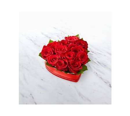 LOVELY RED ROSE HEART BOX FTD