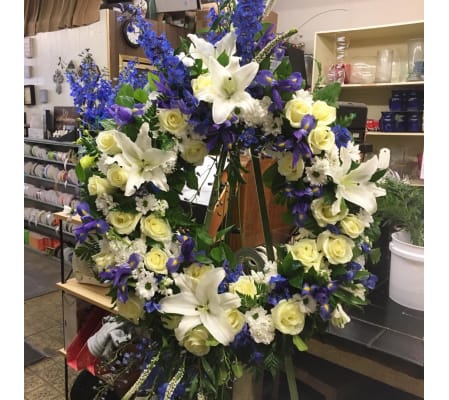 Blue Splendor Wreath