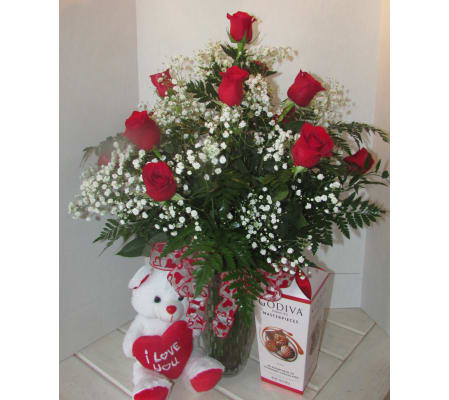 Valentine's Mikasa Crystal, Bear and Chocolate Fantasy