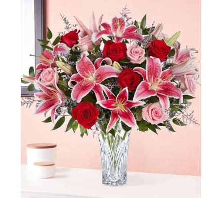 Loves Luxury Vase