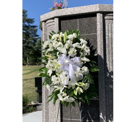 Expressions at the Mausoleum