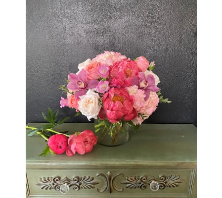 Luxurious Blooms