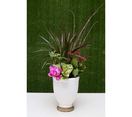 Delightful Tower Dish Garden