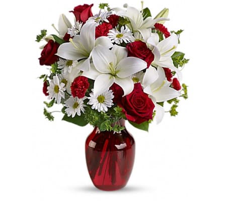 Be My Love Bouquet With Red Roses Teleflora