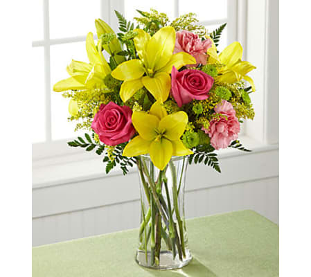 The FTD Bright and Beautiful Bouquet Vase Arrangement