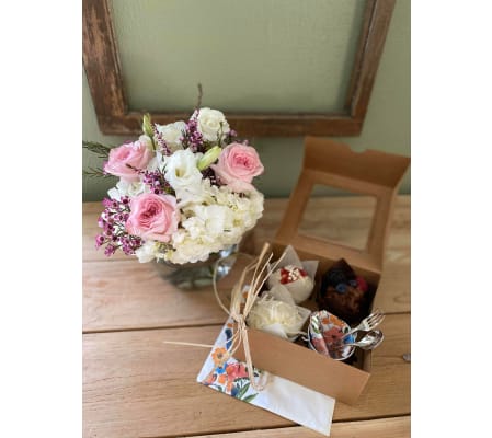 Garden Roses and Gourmet Cupcakes