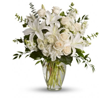 Dreams From the Heart Bouquet by TF