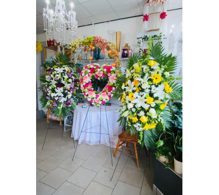 Graceful Tribute Trio