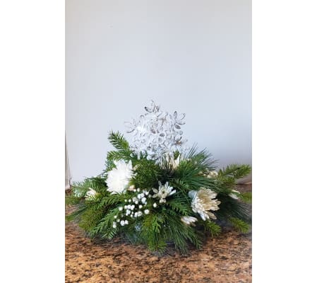 Snowflake Ornament Centerpiece