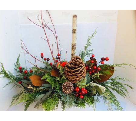 Woodsy Christmas Centerpiece