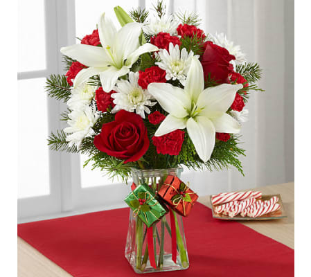 Joyous Holiday Bouquet FTD