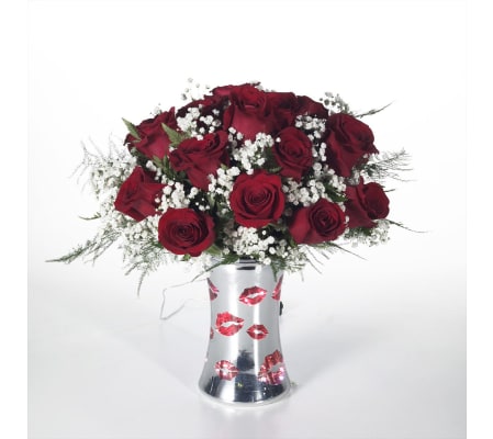 Love and Kisses a Glowing