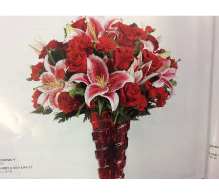 Designer’s Dragonfly vase arrangement