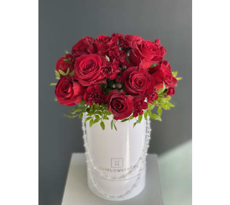 Luxury Red roses