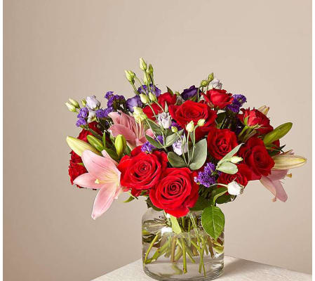 The Stunning Lily Bouquet