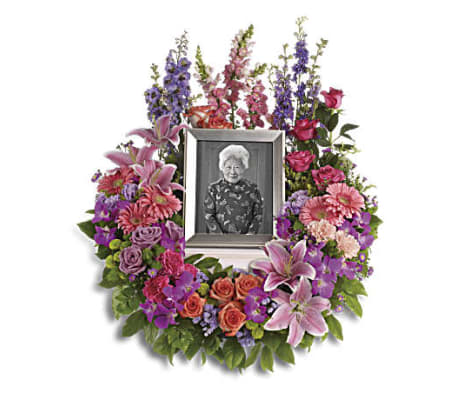 In Memoriam Urn Wreath