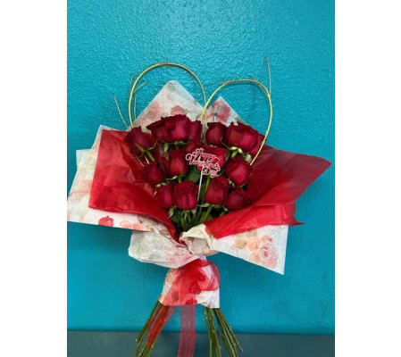 valentine's gold heart and roses