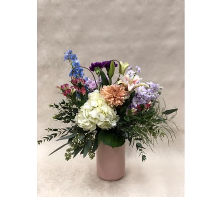 Gardeny Arrangement in ceramic