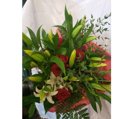 Strawberry champagne bouquet 01